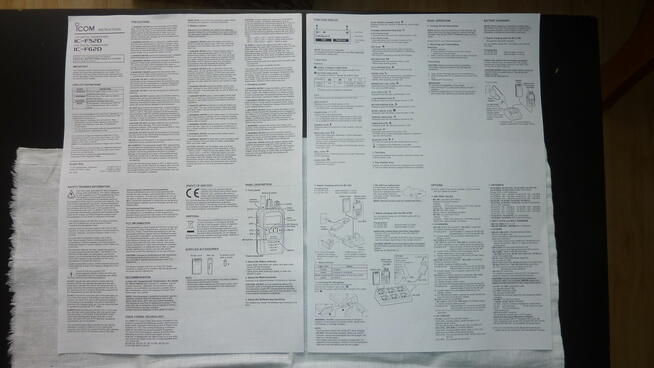 Dwa profesjonalne radiotelefony(krótkofalówki)ICOM IC-F62D.