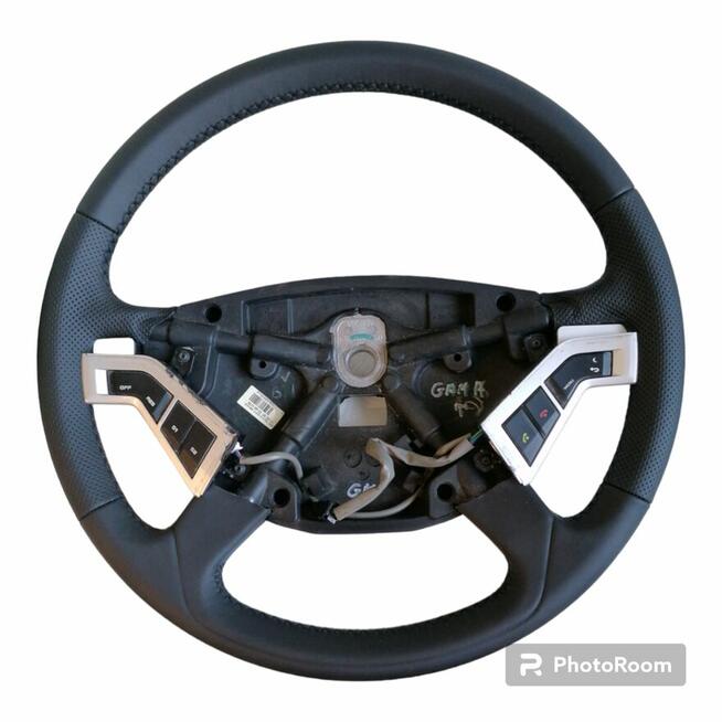 Kier Center - obszywanie kierownic, modyfikacja owalu