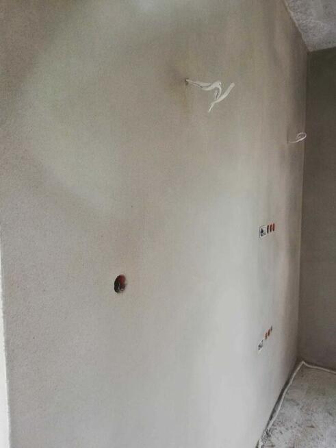 Tynki tradycyjne wapno, cement,woda