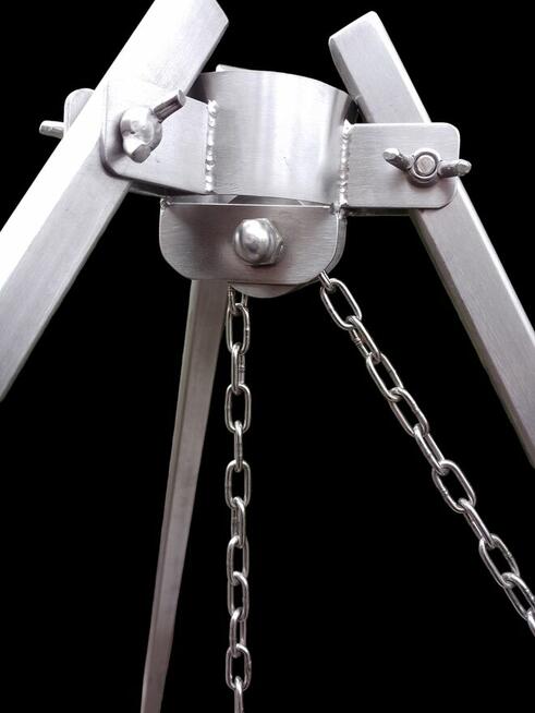 Grill ogrodowy trójnóg z stali nierdzewnej