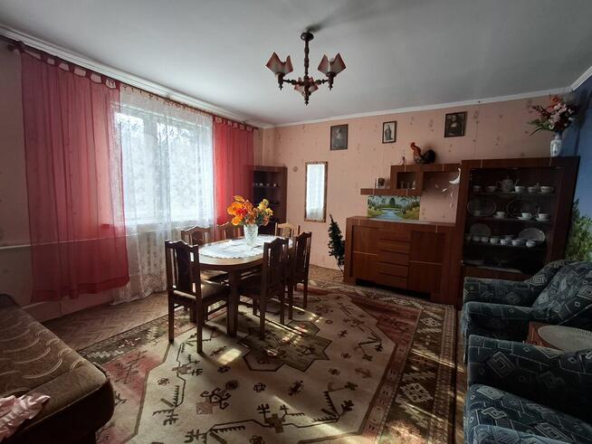 Siedlisko do sprzedania w sąsiedztwie rzeki Narew