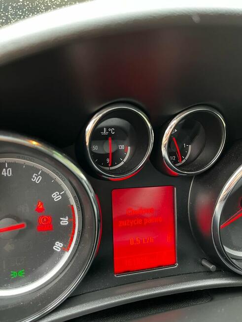 Opel Astra 1,4 benzyna +gaz . Bogate wyposażenie.