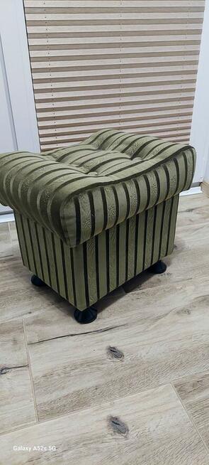 Sofę 3 osobiwą w stylu ludwikowskim + 2 pufy