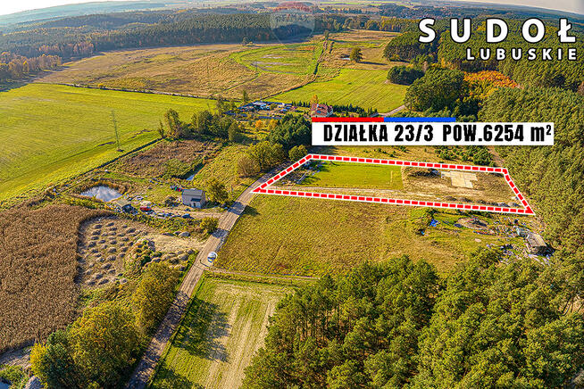 Bajeczna działka pod lasem z rozpoczętą budową!