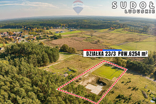 Bajeczna działka pod lasem z rozpoczętą budową!