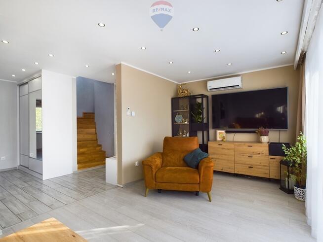 Dom w zabudowie bliźniaczej Imielnica