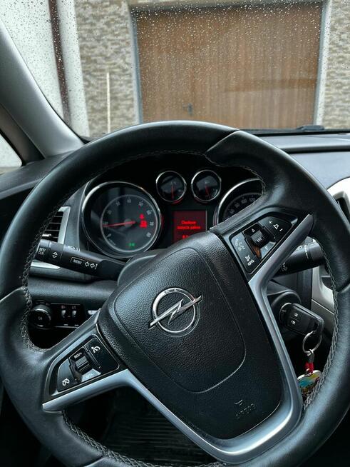 Opel Astra 1,4 benzyna +gaz . Bogate wyposażenie.