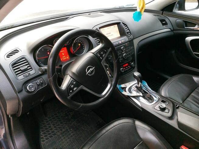 Opel insignia sports touer