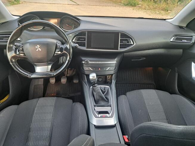 Peugeot 308 1.2 Benzyna