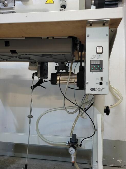 Maszyna szwalnicza Durkopp Adler 367-867