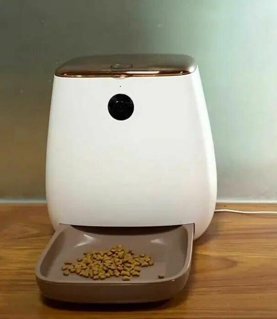 Automatyczny podajnik z kamerą PETRUST PP001 Smart Feeder