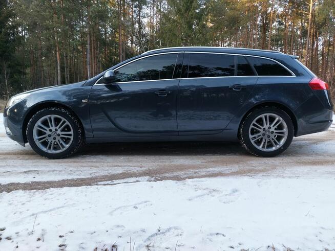 Opel insignia sports touer