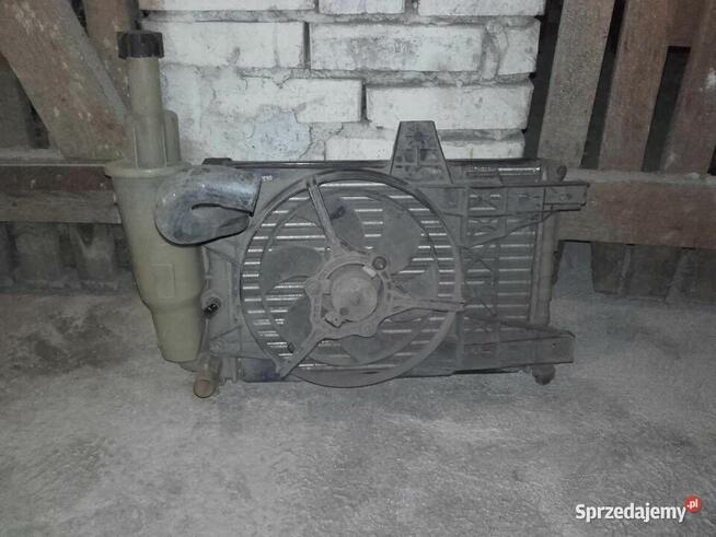 Chłodnica Fiat Punto komplet