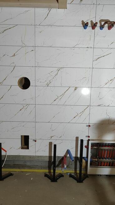 Podstawka do poziomowania płytek