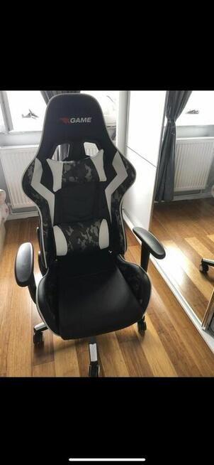Biurko gemingowe i fotel