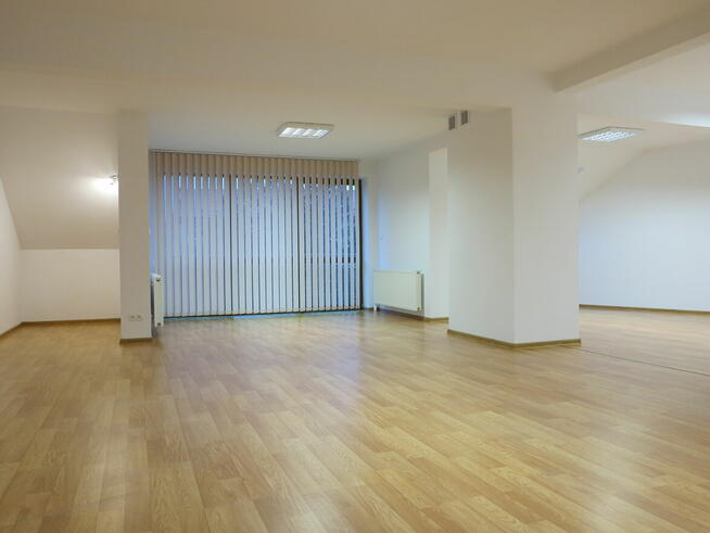 Bochnia centrum lokal biurowy do wynajęcia 172m2.