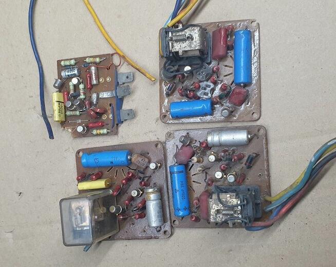 Elementy regulatora wycieraczek Fiat 125 p