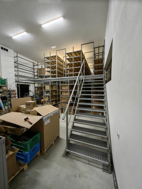 Bramy, balustrady, ogrodzenia, wiaty śmietnikowe, palisadowe