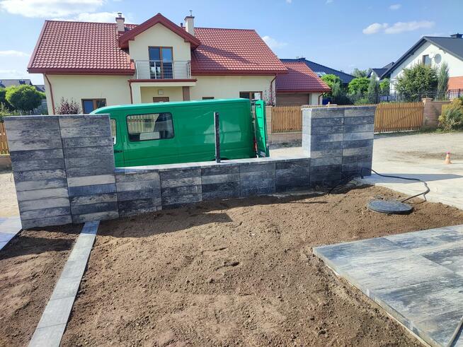 Układanie kostki brukowej, aranżacja ogrodu