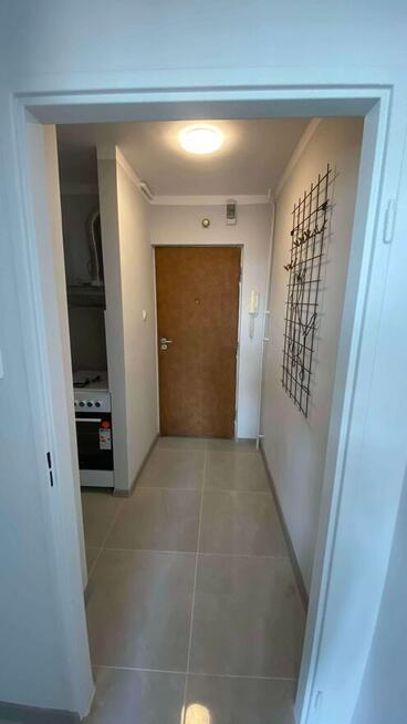 Żelazna, 2 pokoje, 30metrów, 2.800 zł plus czynsz 500 zł