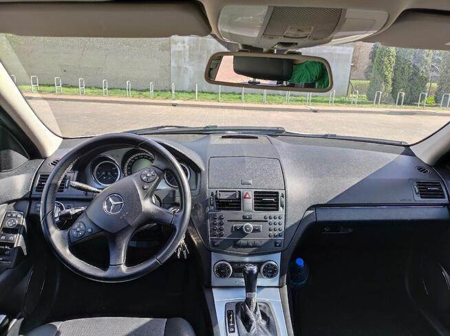 Mercedes Benz W204 C180 1,8 b automat 2010 r.