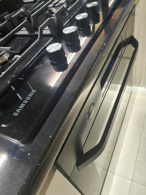 Mieszkanie dwustronne, 2 pokojowe, kuchnia osobno