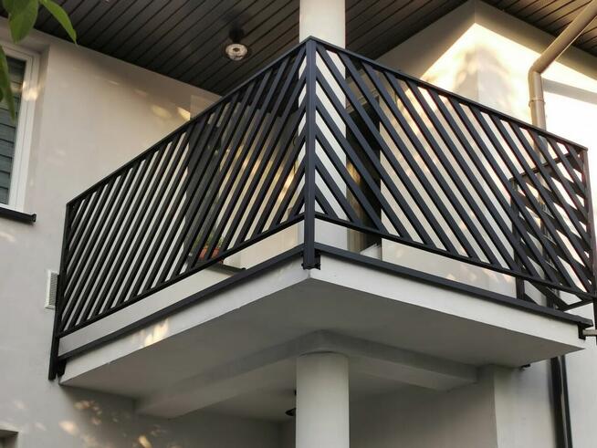 Bramy, balustrady, ogrodzenia, wiaty śmietnikowe, palisadowe