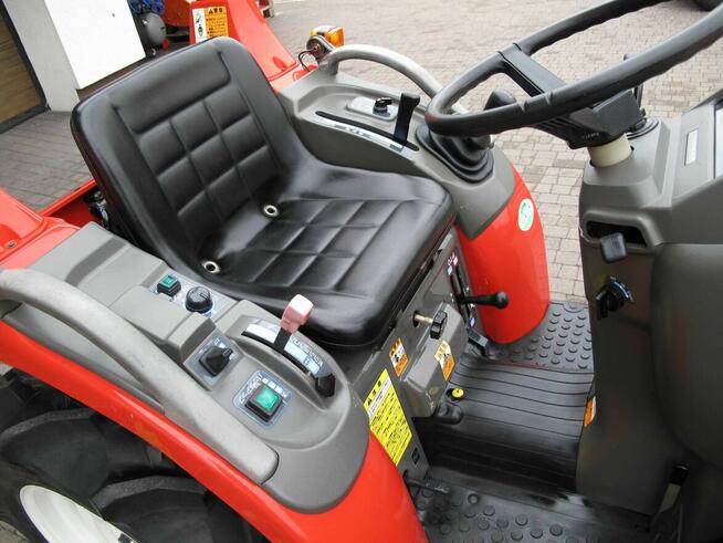 Mini Traktorek Yanmar AF15 4X4 Rewers Mały Ogrodniczy