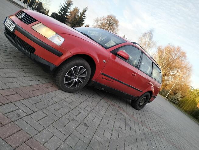 Passat B5 1.6 cały na części