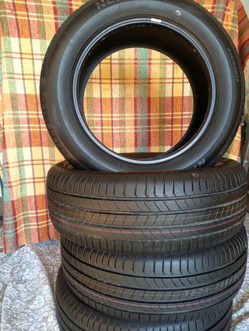 Opony Nexen inside 215/60R17