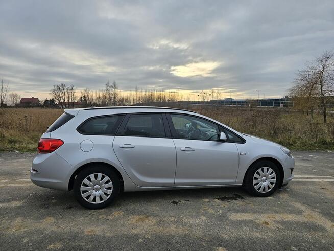 Opel Astra J Sports Tourer 1.4 Turbo Klima 2xPDC Bluetooth