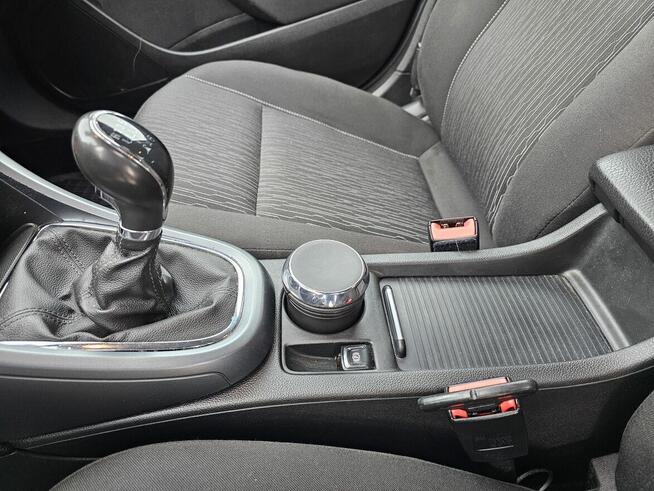 Opel Astra J Sports Tourer 1.4 Turbo Klima 2xPDC Bluetooth