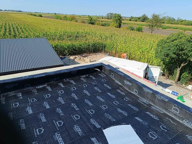 Remont, montaż drzwi