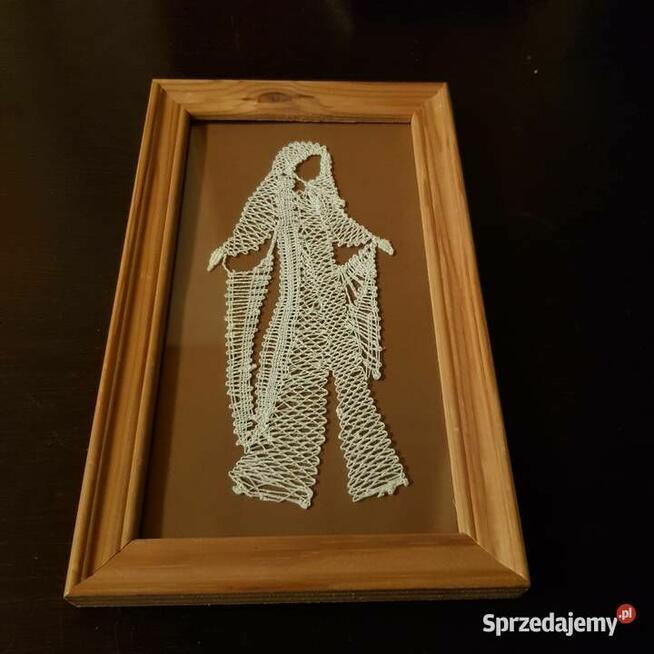 Arcydzieła wykonane metodą koronki klockowej i na szydełku