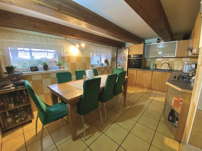 PRZESTRONNY DOM DLA DUŻEJ RODZINY LUB MIŁOŚNIKÓW PRZESTRZENI