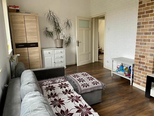 PRZESTRONNY DOM DLA DUŻEJ RODZINY LUB MIŁOŚNIKÓW PRZESTRZENI