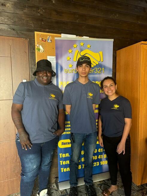 Pracownicy ze wschodu Azji i Ameryki jednorazowa opłata