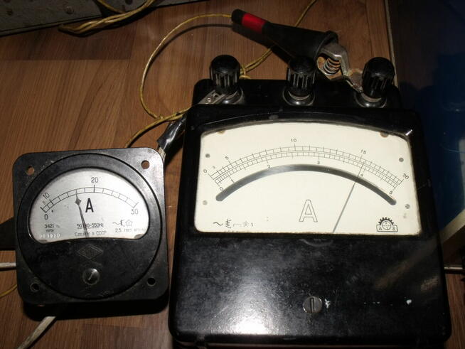 Analogowy Amperomierz TLEM 20A