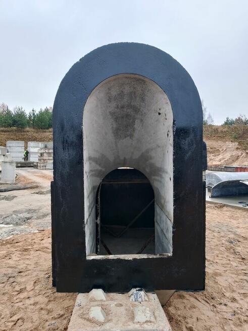 Piwnica Betonowa Piwniczka