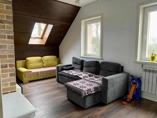 PRZESTRONNY DOM DLA DUŻEJ RODZINY LUB MIŁOŚNIKÓW PRZESTRZENI