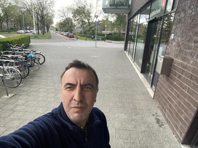 Szukam pary w celu nawiązania przyjaźni i towarzystwa.