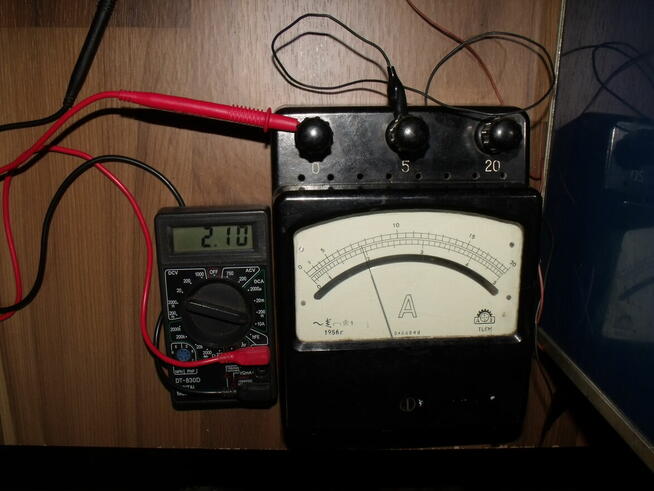 Analogowy Amperomierz TLEM 20A