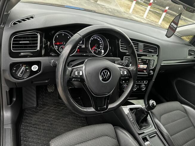 Sprzedam Volkswagen Golf VII