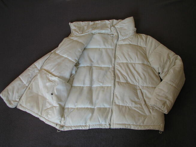 Pikowana, puchata kurtka z wysoką stójką, ecri, rozm 42