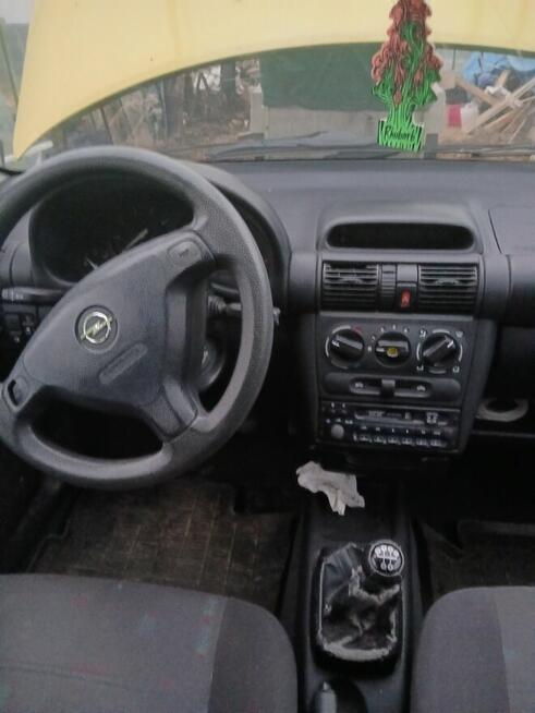 Sprzedam auto opel corsa