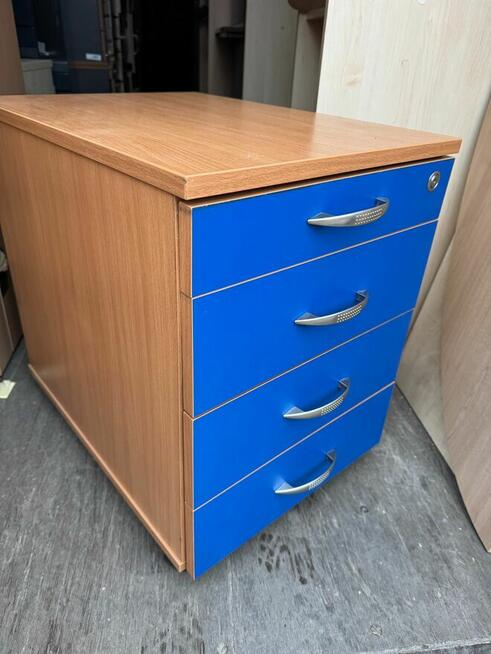 Kontenerek pod biurko kontenerki przybiorniki na kółkach