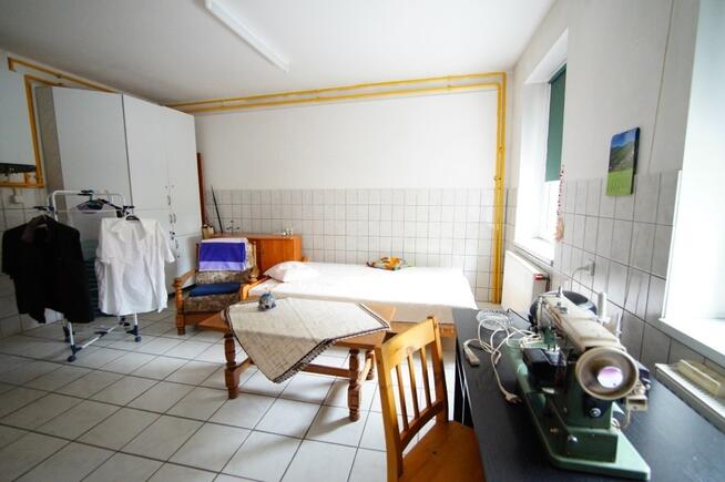 Obiekt produkcyjno-mieszkalny, Opole, Pasieka