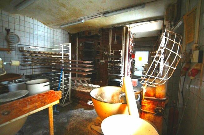 Obiekt produkcyjno-mieszkalny, Opole, Pasieka