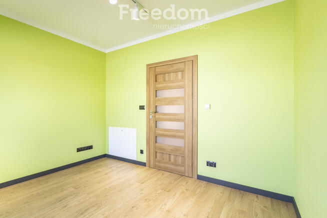 Nowoczesny dom parterowy z fotowoltaiką