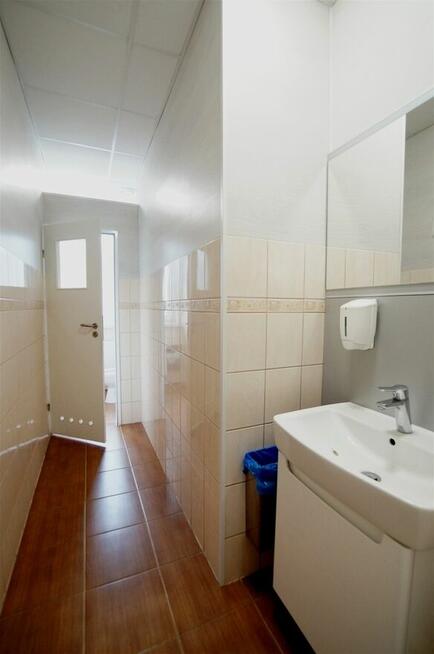 wynajem lokal użytk. 24m2.biurowiec Opole Zakrzów